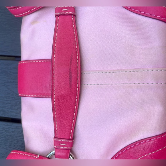 Barbie Summer - Hot Pink Vintage Coach Purse (2004) - Picture 4 of 6